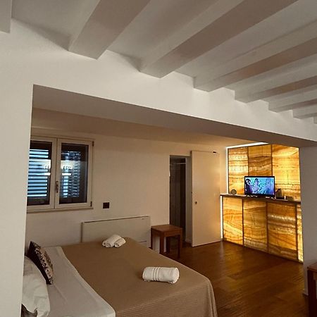 Prince Suite Palermo Esterno foto